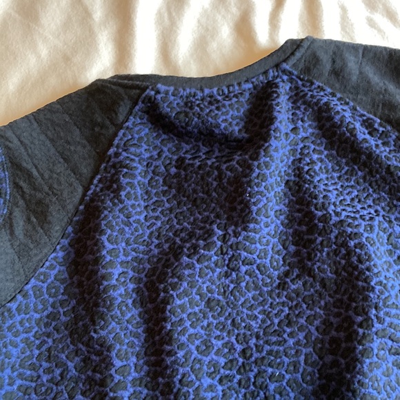 Maison Scotch Punk Radar Oversize Blue Black Cheetah Sweater Petite - Picture 9 of 11